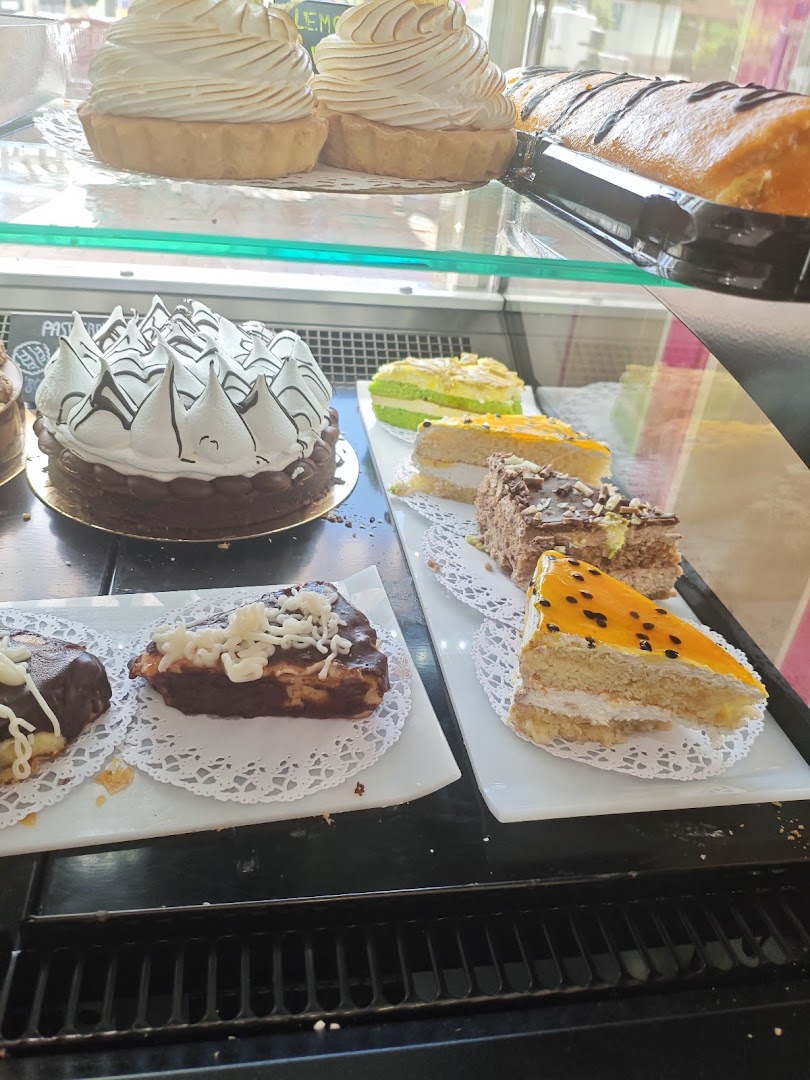 Yosei Heladería & Pastelería · Fotos 5